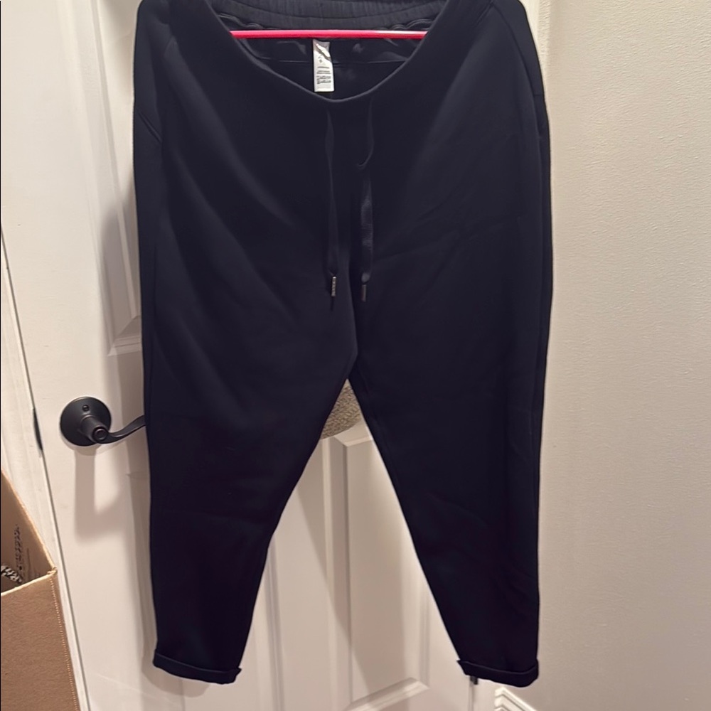 Spanx size large air essentials Jogger Pants